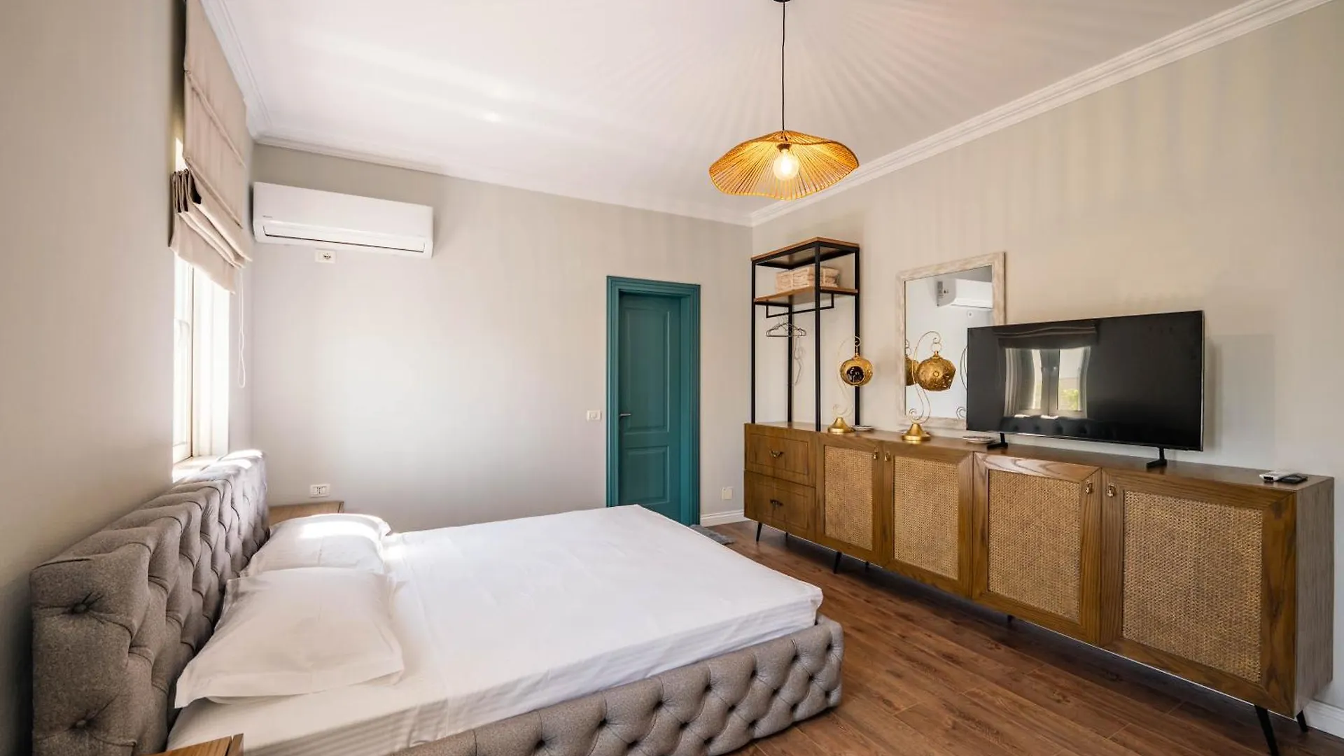 Kristianna Apartments Dhërmi 0*,