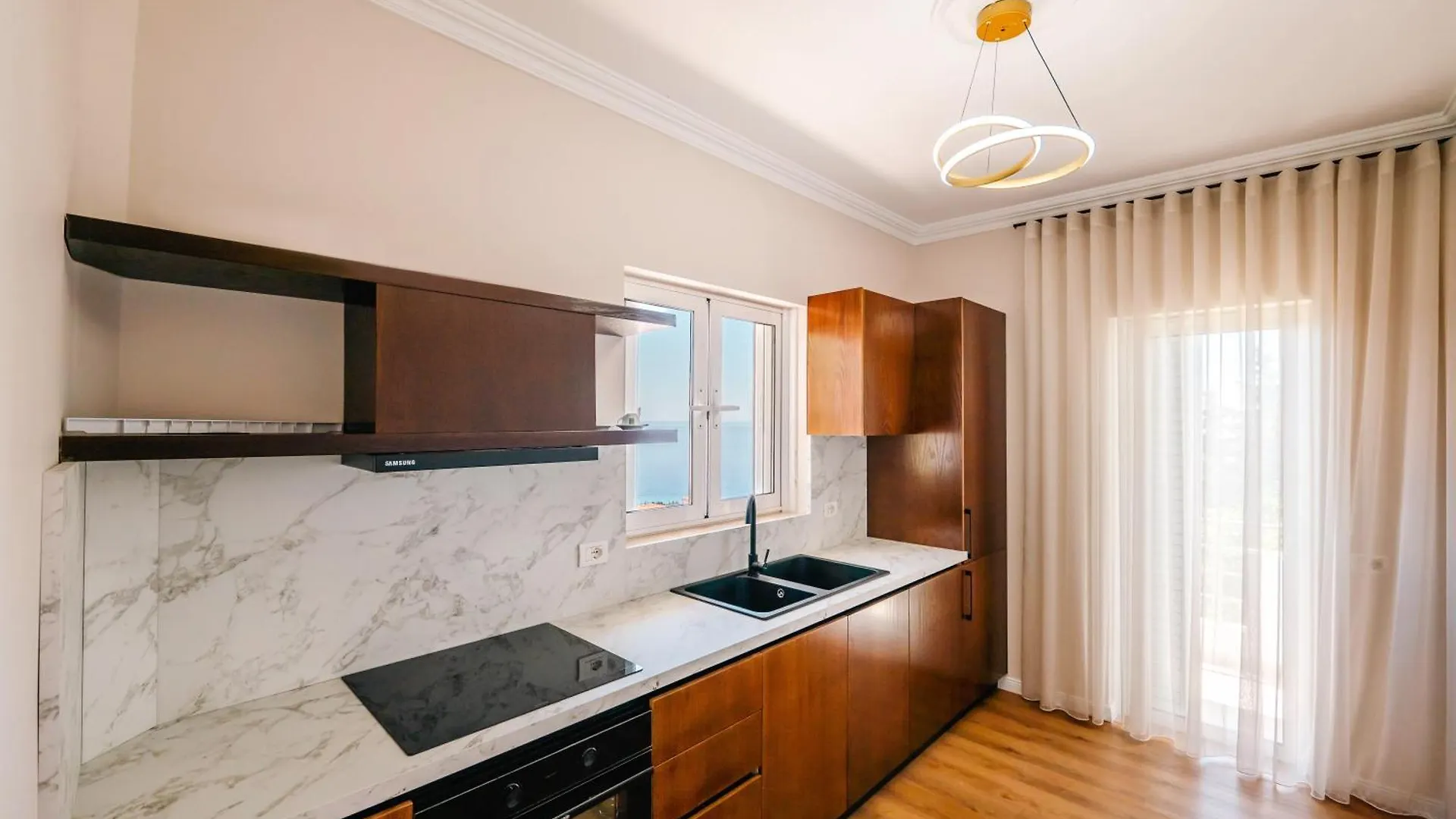 Kristianna Apartments Dhërmi